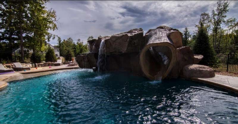 Pool Water Features