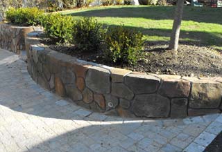 Retaining Wall Features